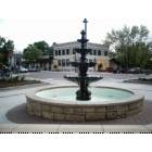 Baldwin City: : Fountain in the heart of Downtown Baldwin City