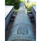Morristown: : Cannon at Fort Nonsense overlooking Morristown