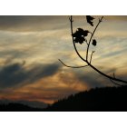Yoncalla: sunset in yoncalla