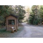 Canada Creek Ranch: road to the back country