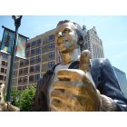 Milwaukee: : Bronze Fonze