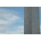 St. Louis: Saint Louis Arch - Surrounding world looks so tiny compared to you...