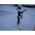 Blairsville: : Statue Pointing Out The Snow
