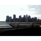 New York: : view of Manhattan on the D train