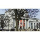 Washington: : The Smithsonian Entrance