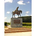 Davie: Statue of Major Lauderdale in Davie