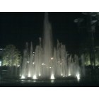 Knoxville: : Fountain in World's Fair Park at night