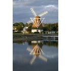 Oak Harbor: : Windmill at Windjammer Park