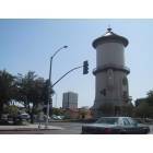 Fresno: Fresno water tower, Downtown.