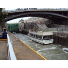 Lockport: Lockview Tour Boat navigates Lock E-34/35 of the Erie Canal