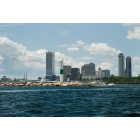 Milwaukee: : View looking into the city of Milwaukee from Lake Michigan