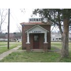 Norman: Old Norman Library, in the park