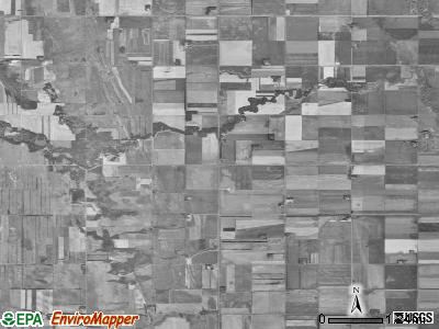 Dundee township, North Dakota satellite photo by USGS