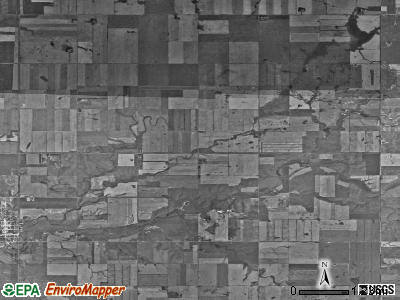 Model township, North Dakota satellite photo by USGS