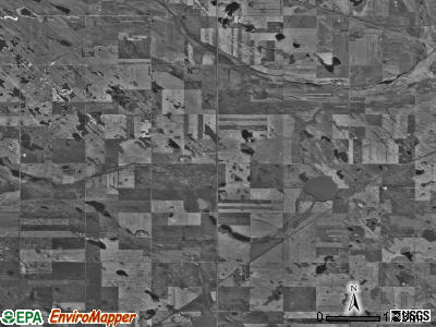 Land township, North Dakota satellite photo by USGS