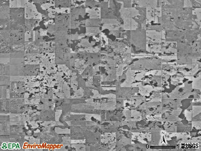 Field township, North Dakota satellite photo by USGS