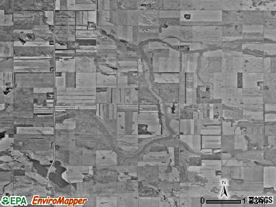 South Cottonwood township, North Dakota satellite photo by USGS