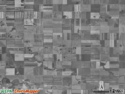 Lindaas township, North Dakota satellite photo by USGS