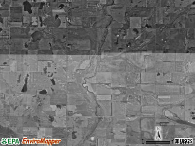 Divide township, North Dakota satellite photo by USGS