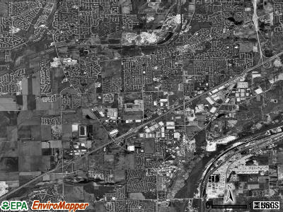 Du Page township, Illinois satellite photo by USGS