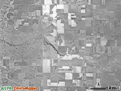Pukwana township, South Dakota satellite photo by USGS