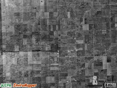 Nebraska township, Illinois satellite photo by USGS
