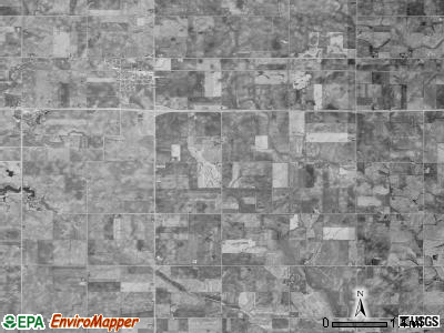 New Albany township, Iowa satellite photo by USGS