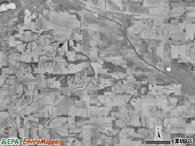 Mound Prairie township, Iowa satellite photo by USGS