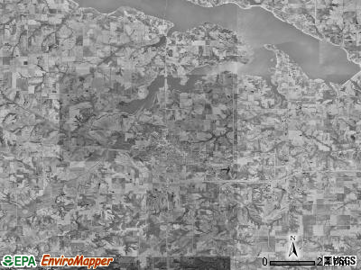 Knoxville township, Iowa satellite photo by USGS