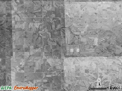 Victoria township, Iowa satellite photo by USGS