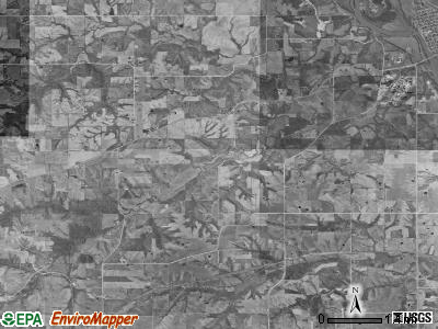 Pleasant township, Iowa satellite photo by USGS
