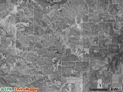 Fox River township, Iowa satellite photo by USGS