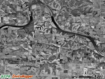 Henry township, Iowa satellite photo by USGS