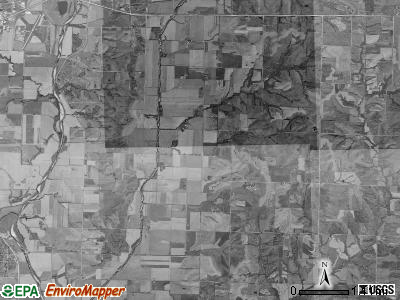 East River township, Iowa satellite photo by USGS