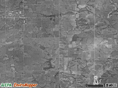 Poe township, Iowa satellite photo by USGS