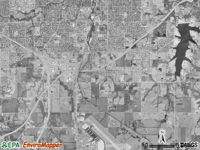 Topeka township, Kansas satellite photo by USGS