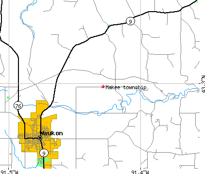 Makee township, IA map