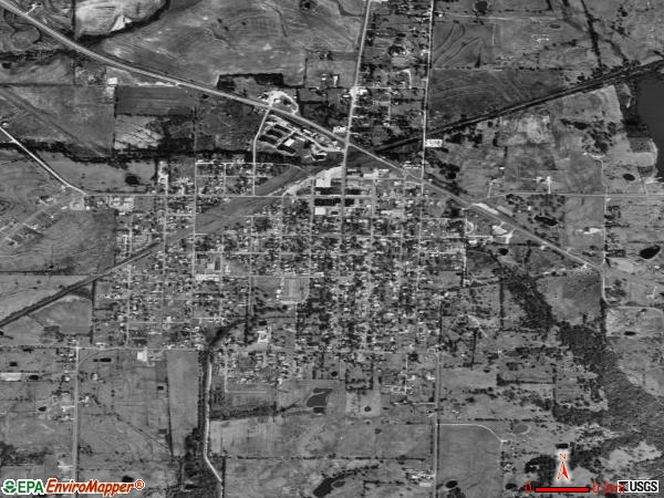 Wolfe City, Texas (TX 75496) profile: population, maps, real estate