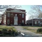 Warrenton: : Old Courthouse on courthouse square in Warrenton, NC
