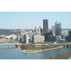 Pittsburgh: : Picture of Pittsburgh from atop Mt. Washington on 4/16/05