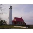East Tawas: : Tawas Pt. lighthouse off to left view