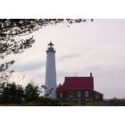 East Tawas: : Tawas Pt. lighthouse side symmetrical view