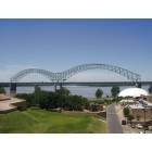Memphis: : Hernando Desoto Bridge