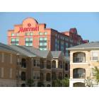 Round Rock: : The La Frontera mixed-use urban development on Round Rock's southside. The 8-story Marriott hotel, completed in 2001, anchors the western half of the development.