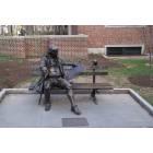Philadelphia: Franklin on the Park Bench-Statue at Penn