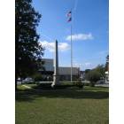 Blakely: : Confederate Monument and Flagpole