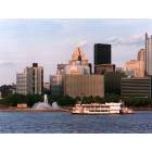 Pittsburgh: : View of downtown and Point State Park