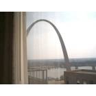 St. Louis: : st louis arch and riverfront from Radisson Hotel Room