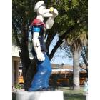 Crystal City: Popeye Statue