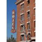 Pomona: historic hotel mayfair